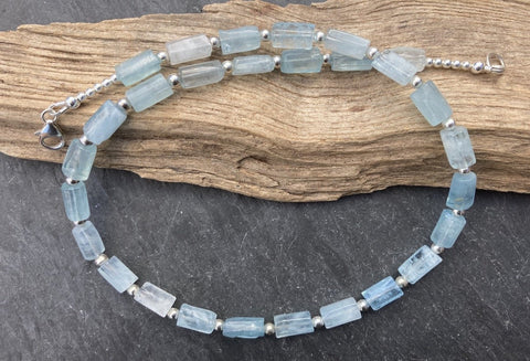 Aquamarine and silver necklace