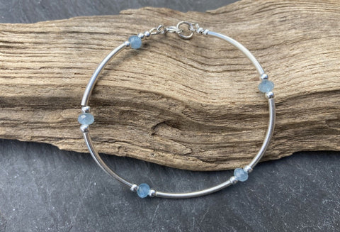 Aquamarine semi precious stone and silver bracelet
