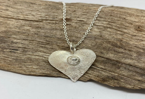 Textured heart pendant